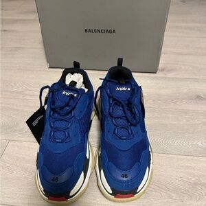 BALENCIAGA MEN'S TRIPLE S SNEAKER IN BLUE SIZE EU46/US13